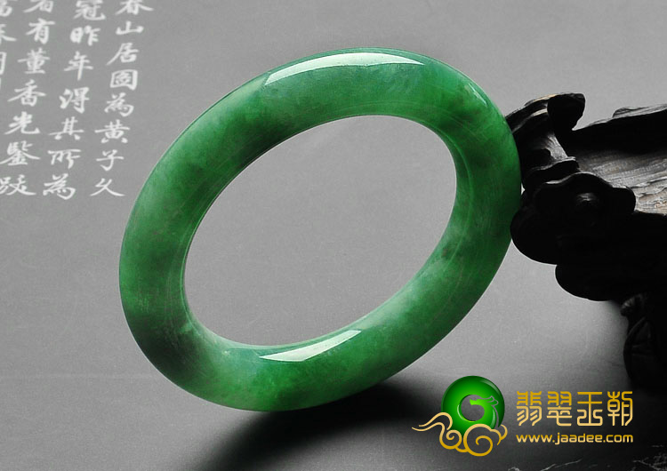 糯冰种翠绿满绿缅甸翡翠A货圆条手镯（53.9mm）