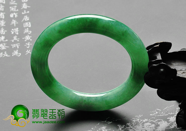 糯冰种翠绿满绿缅甸翡翠A货圆条手镯（53.9mm）