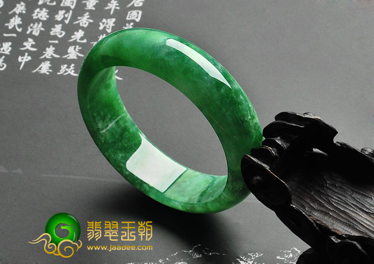 糯冰种翠绿满绿缅甸翡翠A货手镯（57.7mm）