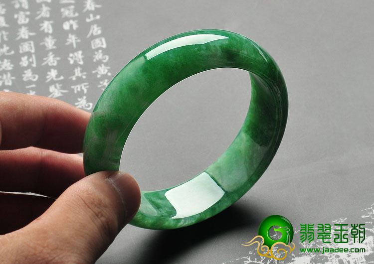 糯冰种翠绿满绿缅甸翡翠A货手镯（57.7mm）
