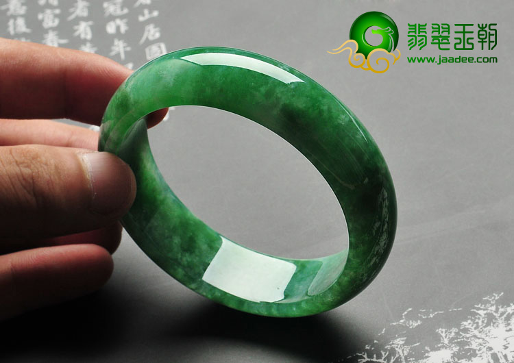 糯冰种翠绿满绿缅甸翡翠A货手镯（57.7mm）