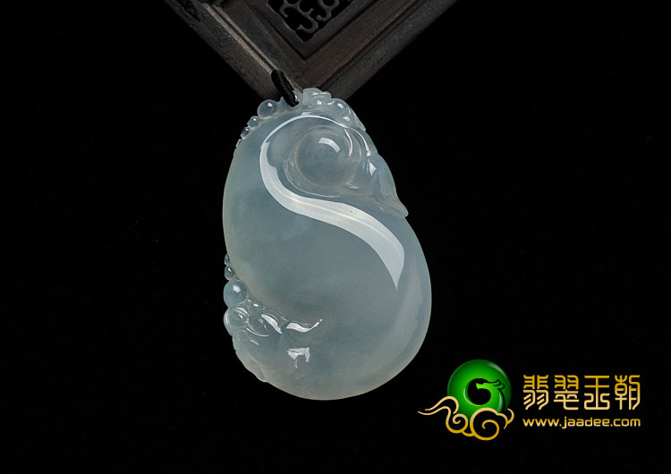 冰种晴水缅甸翡翠A货鱼龙挂件