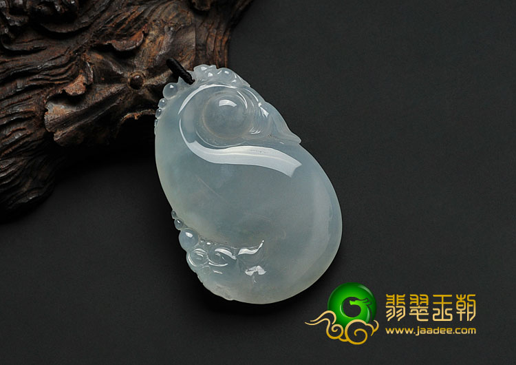 冰种晴水缅甸翡翠A货鱼龙挂件