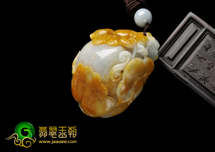 细糯种黄翡缅甸翡翠A货貔貅送福手玩件