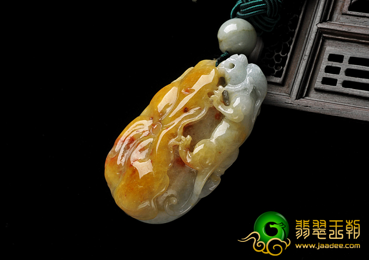 细糯种红黄翡缅甸翡翠A货貔貅送福手玩件