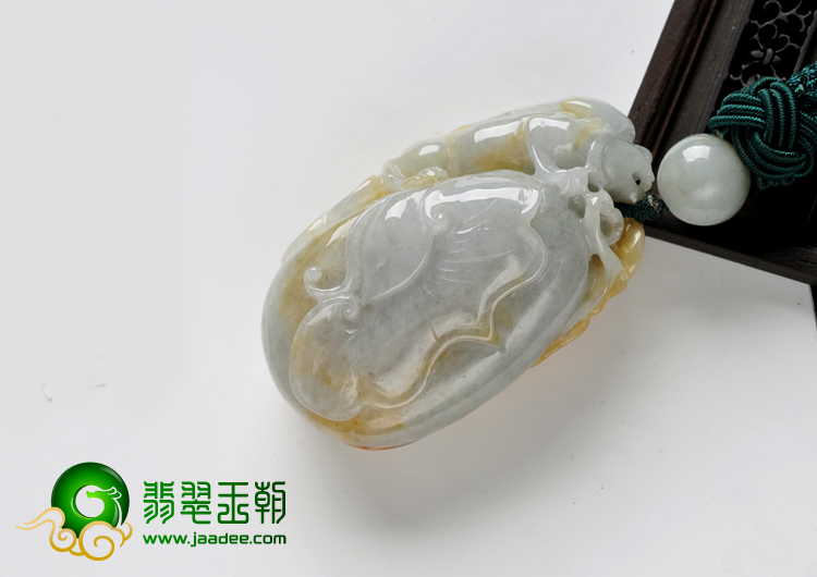 细糯种红黄翡缅甸翡翠A货貔貅送福手玩件