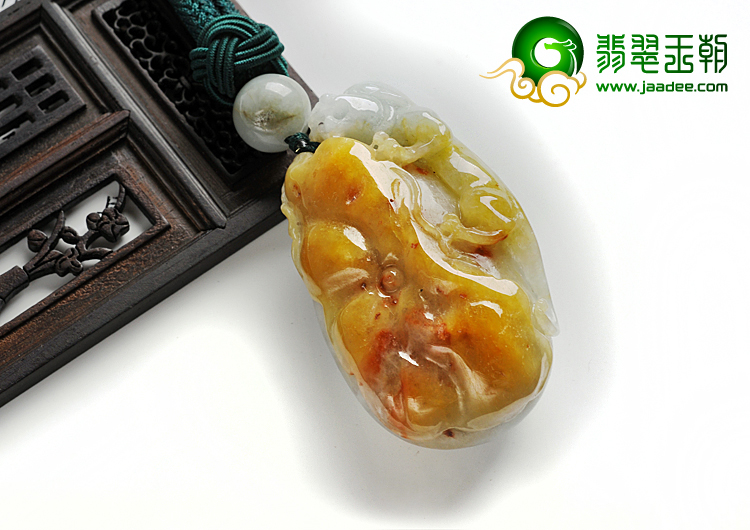 细糯种红黄翡缅甸翡翠A货貔貅送福手玩件