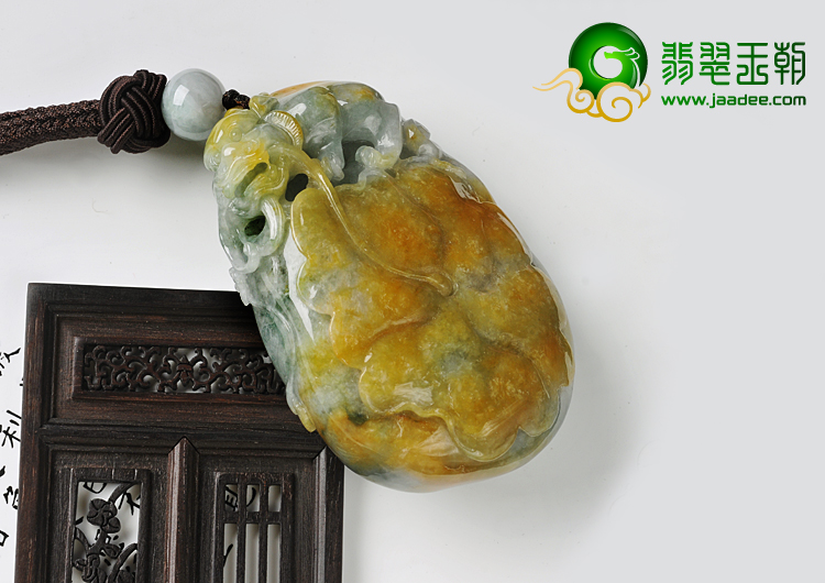 糯冰种黄翡缅甸翡翠A货貔貅送福手玩件