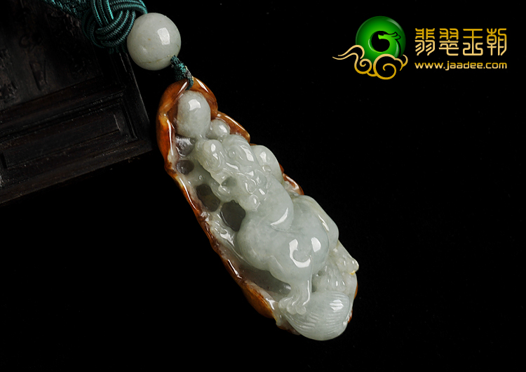 糯冰种褐红翡缅甸翡翠A货貔貅手玩件