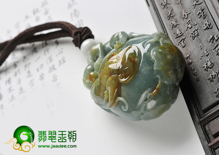 细糯种晴水褐黄翡缅甸翡翠A货麒麟送福手玩件