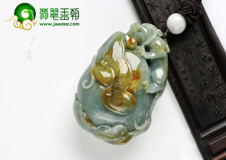 细糯种晴水褐黄翡缅甸翡翠A货麒麟送福手玩件