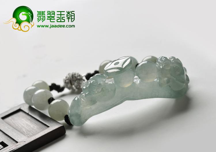 冰种晴水缅甸翡翠A货龙戏珠手链