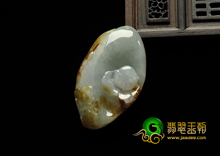 糯冰种褐红翡缅甸翡翠A货蝶恋花挂件