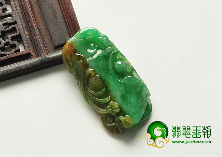 糯冰种黄加绿缅甸翡翠A货喜上眉梢挂件