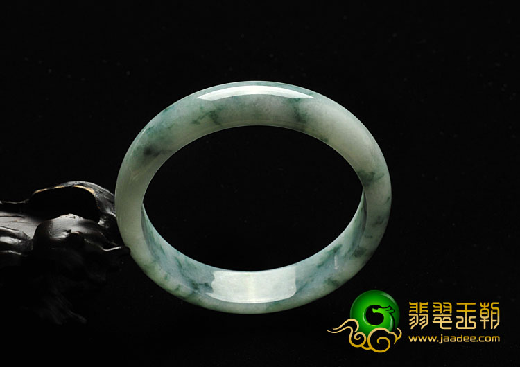 糯冰种飘花缅甸翡翠A货手镯（61.1mm）