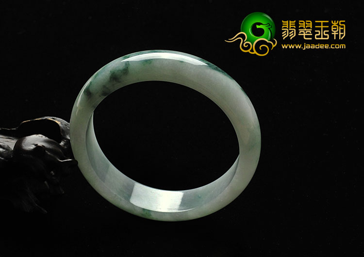 糯冰种飘花缅甸翡翠A货手镯（60.5mm）