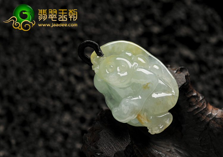 冰种晴水带黄翡缅甸翡翠A货灵猴献寿挂件