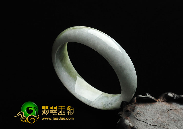 细糯种豆沙绿缅甸翡翠A货手镯（58.2mm）