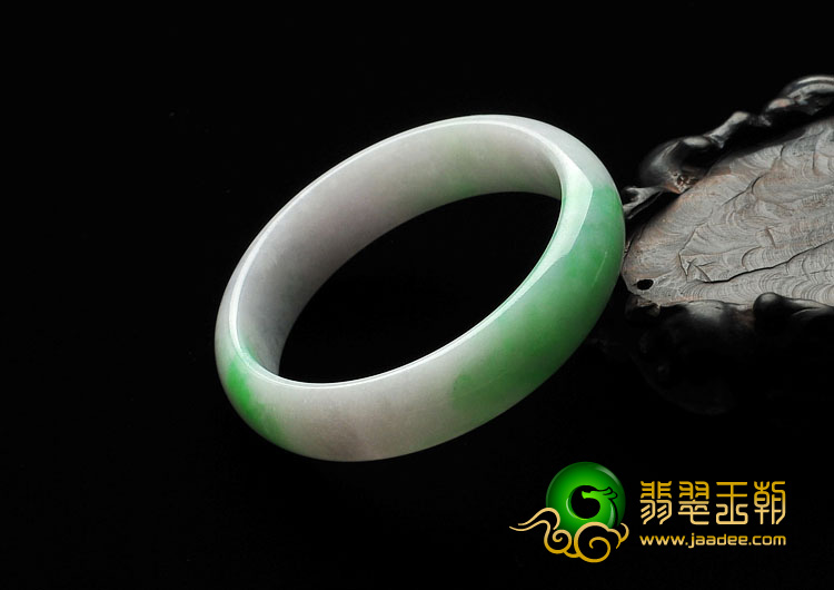糯冰种翠色缅甸翡翠A货手镯（58.4mm）