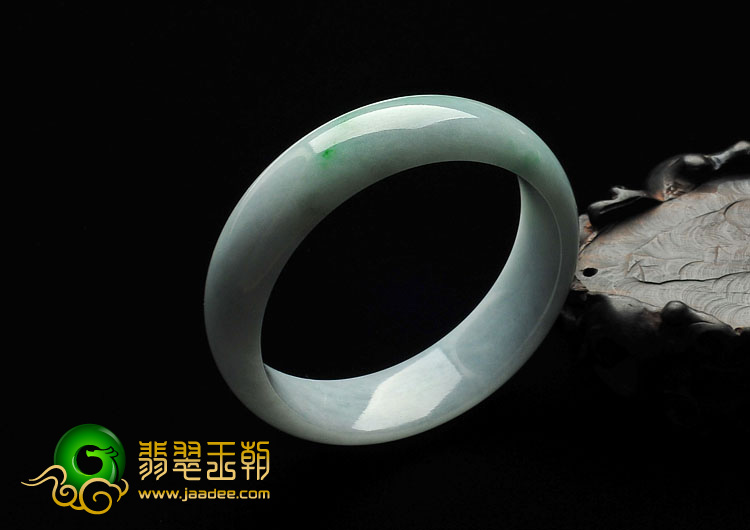糯冰种晴水略飘翠缅甸翡翠A货手镯（58.6mm）