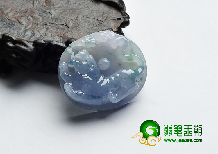 冰种紫罗兰飘花缅甸翡翠A货虎虎生威挂件