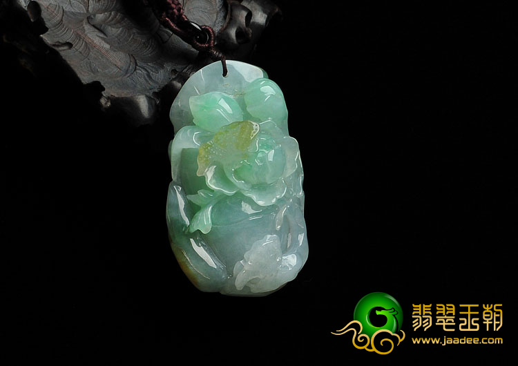糯冰种三彩缅甸翡翠A货富贵花开挂件