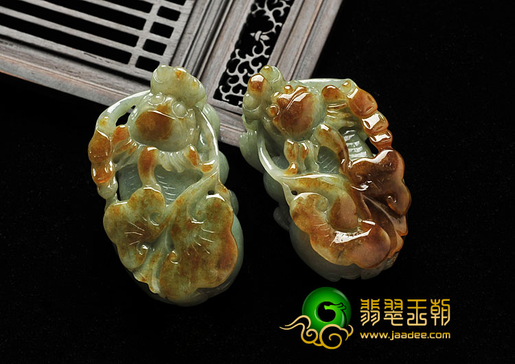糯冰种褐黄翡晴水缅甸翡翠A货貔貅挂件（一对）