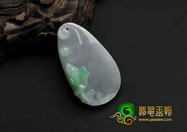 糯冰种春带彩缅甸翡翠A货一品清廉挂件