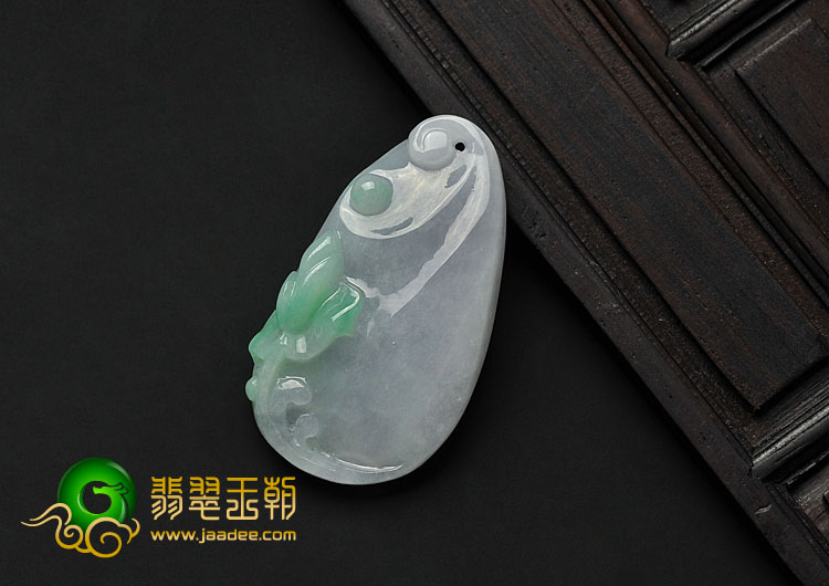糯冰种春带彩缅甸翡翠A货一品清廉挂件