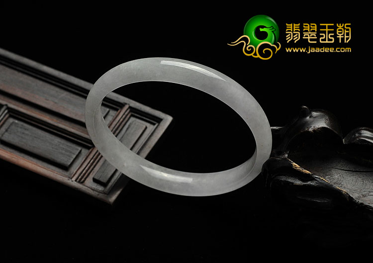 糯冰种缅甸翡翠A货手镯（52.3mm）