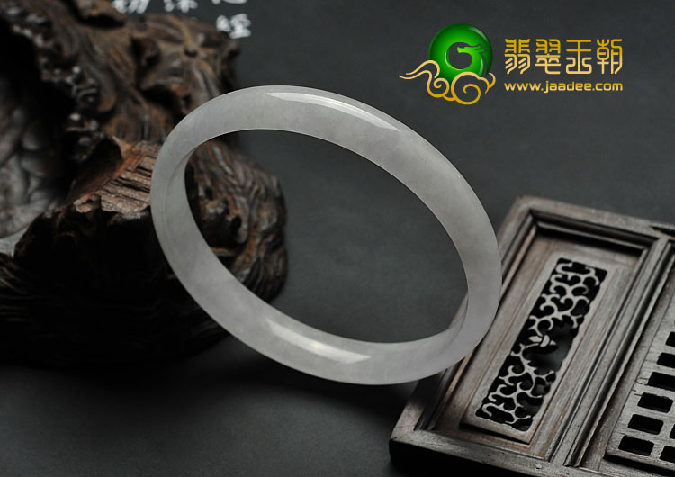 糯冰种缅甸翡翠A货手镯（52.3mm）