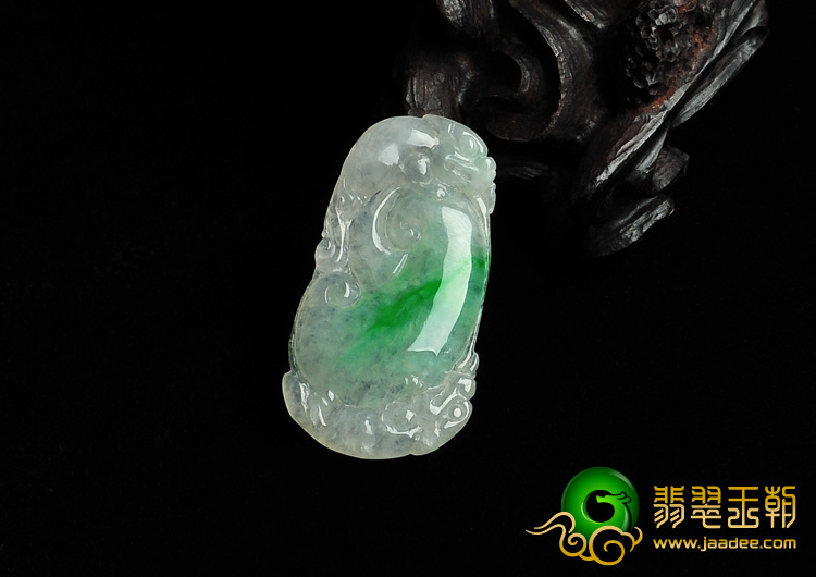冰种飘阳绿缅甸翡翠A货龙如意挂件