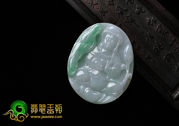 糯冰种春带彩缅甸翡翠A货观音挂件