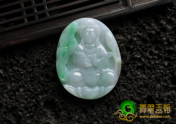 糯冰种春带彩缅甸翡翠A货观音挂件