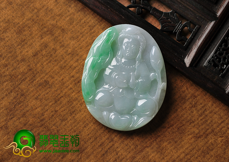 糯冰种春带彩缅甸翡翠A货观音挂件