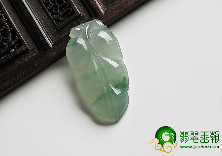 冰种飘花缅甸翡翠A货叶子挂件