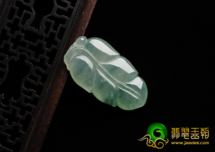 冰种飘花缅甸翡翠A货叶子挂件