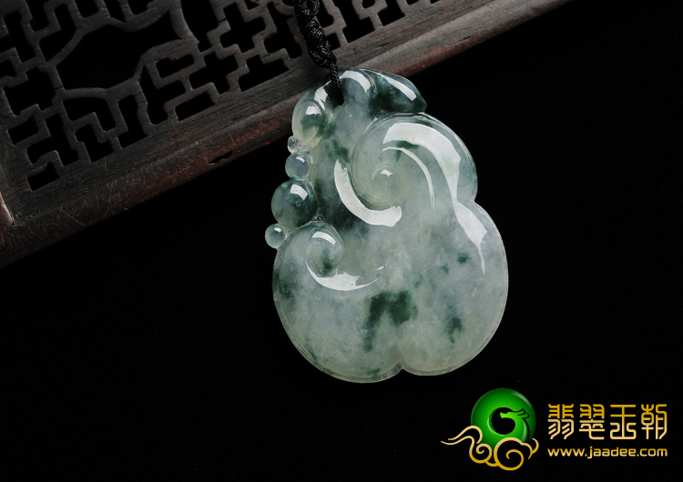 糯冰种飘花缅甸翡翠A货如意寿挂件