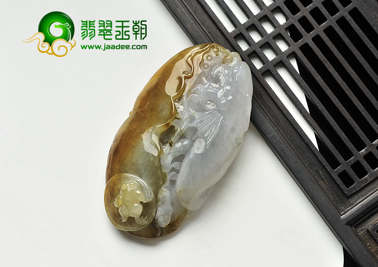 糯冰种褐黄翡缅甸翡翠A货鱼龙挂件
