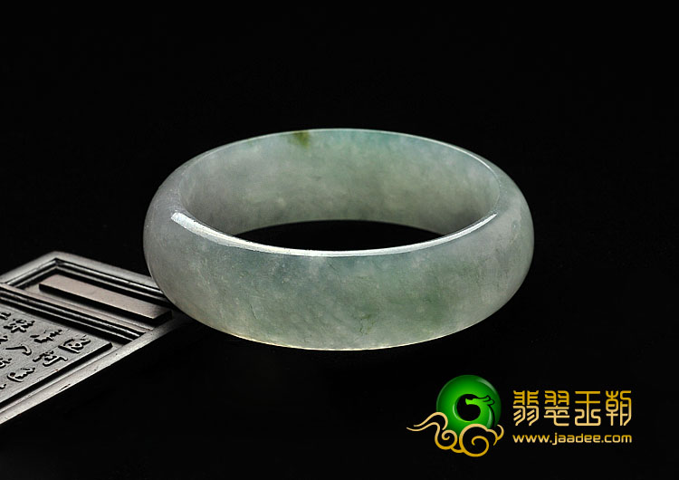 糯冰种晴水缅甸翡翠A货手镯（56.2mm）
