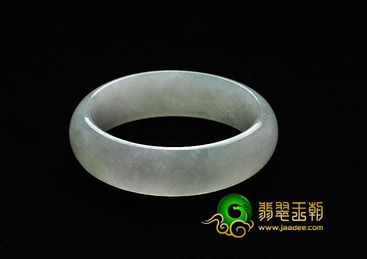 糯冰种淡春带彩缅甸翡翠A货手镯（56.1mm）