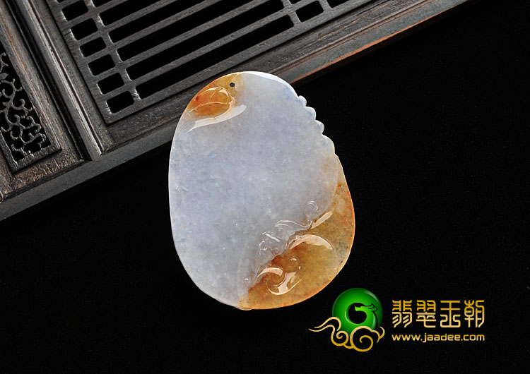 糯冰种红黄翡缅甸翡翠A货年年有余挂件