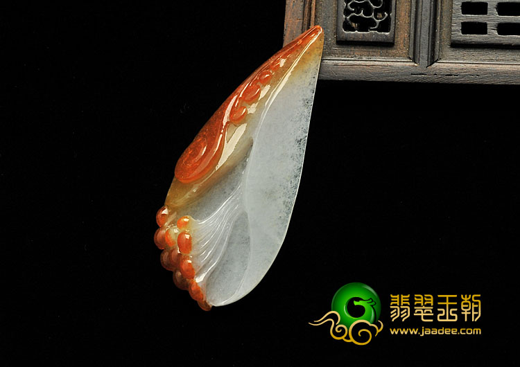糯冰种红翡缅甸翡翠A货玉兰花挂件