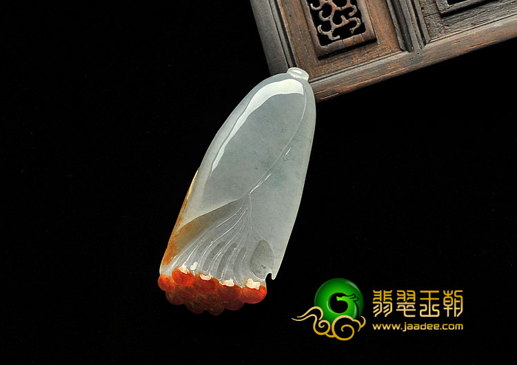 糯冰种红翡缅甸翡翠A货玉兰花挂件