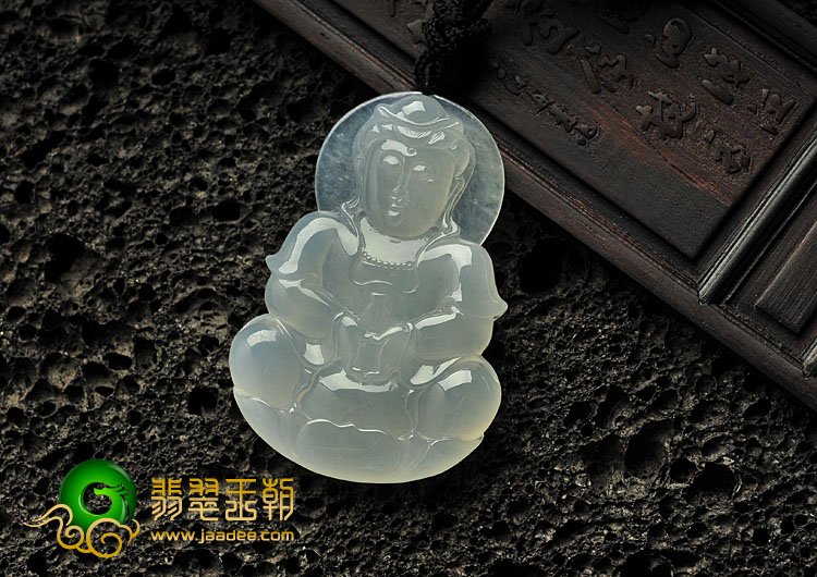 冰种缅甸翡翠A货观音挂件