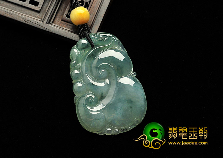 冰种飘花缅甸翡翠A货如意寿挂件