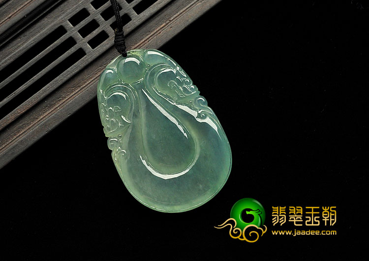 冰玻种晴水缅甸翡翠A货双龙如意挂件