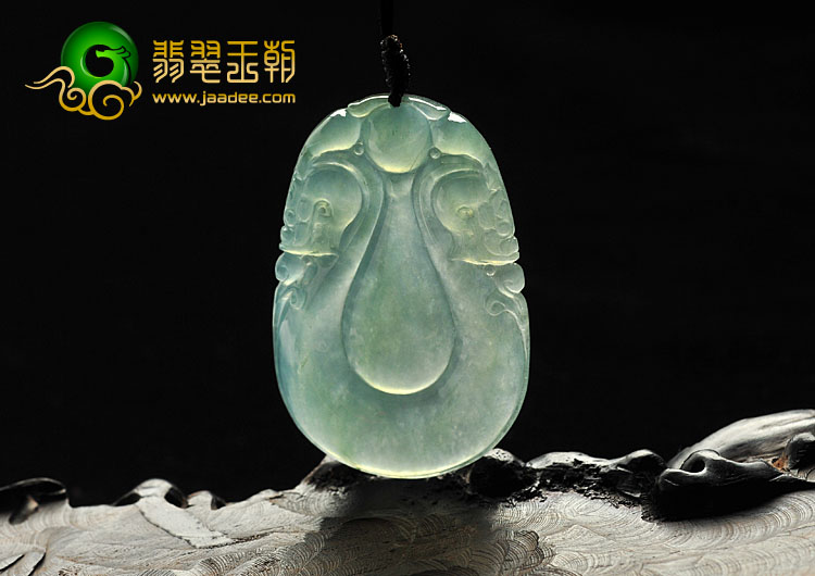 冰玻种晴水缅甸翡翠A货双龙如意挂件