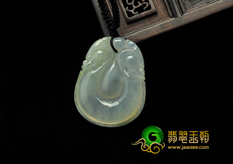 冰种缅甸翡翠A货双龙如意挂件
