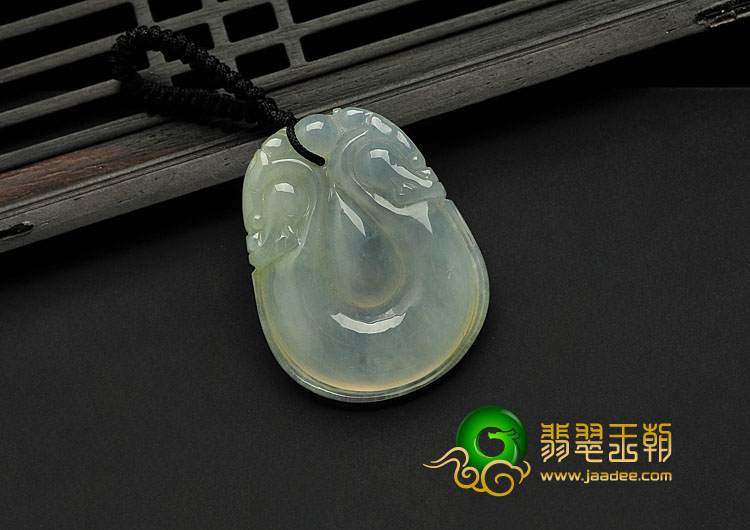 冰种缅甸翡翠A货双龙如意挂件